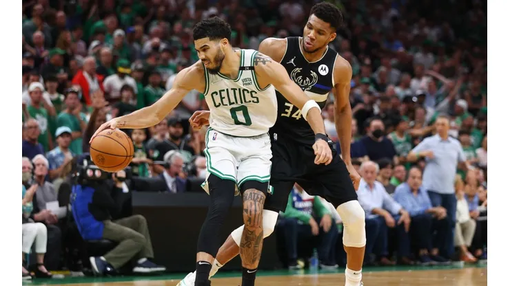 ¿A qué hora juegan Celtics vs Bucks por la NBA y dónde ver?
