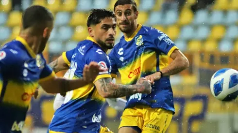 El fútbol chileno hará su aporte con las victimas de los incendios de Viña del Mar