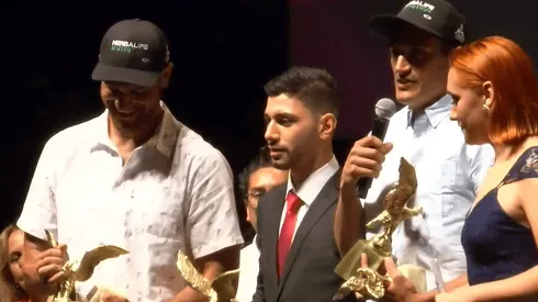 Los hermanos Grimalt y el nadador Vicente Almonacid premiados como El Mejor de Los Mejores en los premios del CDP de Chile.