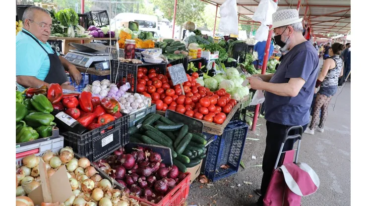 Conoce los alimentos más baratos para la cena de Navidad