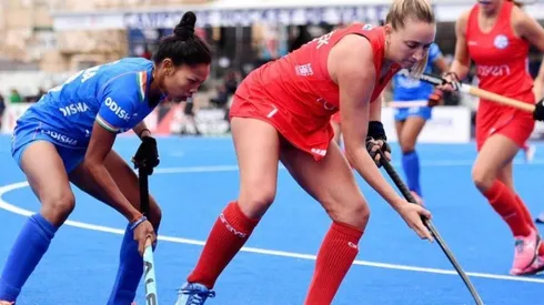Las Diablas en su partido ante India