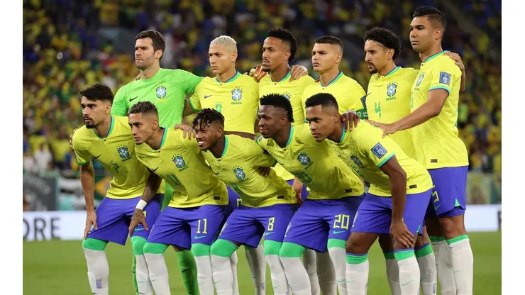 Danilo o Alex Sandro usarán el puesto de lateral por la izquierda.