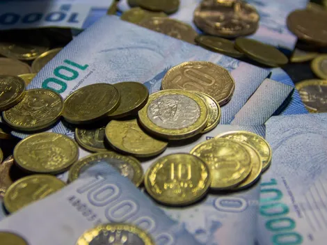 ¿Cuándo aumenta el sueldo mínimo y cuál es el monto?