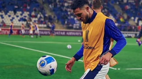 Ramiro González firmó su contrato con Colo Colo