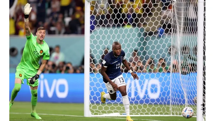 El delantero ecuatoriano es goleador del Mundial con tres tantos.