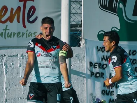 Huachipato se queda con un gigante goleador argentino