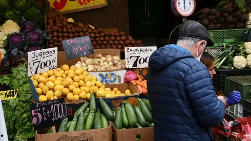 Este mes aumentó el monto del Bono Canasta Básica.