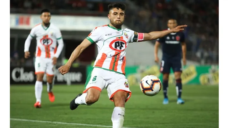 Ureña pasará al fútbol peruano