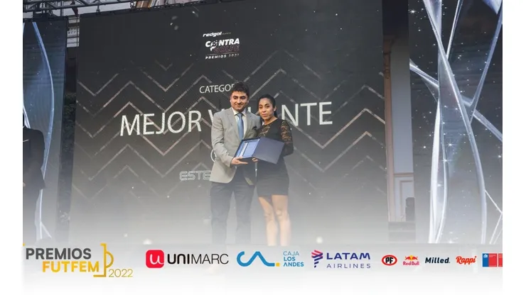 Yessenia López fue elegida como Mejor Volante el 2021