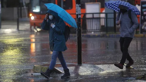 ¿Se viene la lluvia este martes en Santiago?