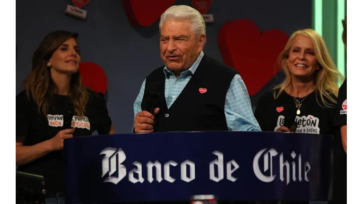 Don Francisco lidera la Teletón desde 1978.