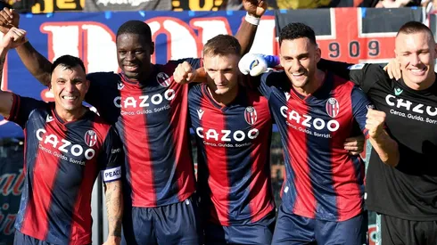 Gary celebra junto a sus compañeros el triunfo