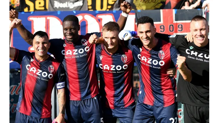 Gary celebra junto a sus compañeros el triunfo