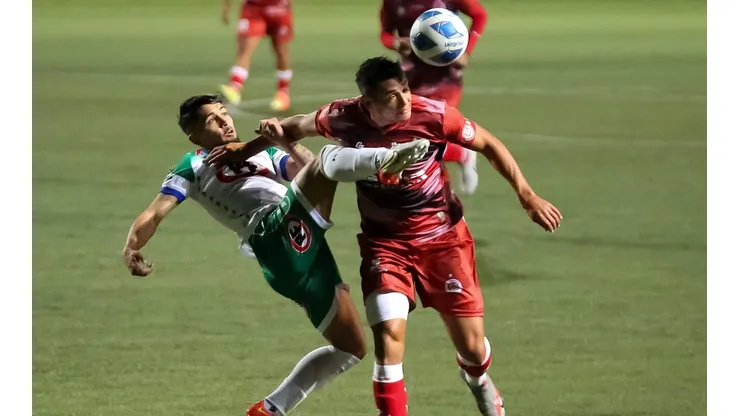 Puerto Montt recibe a San Felipe por la liguilla de ascenso.