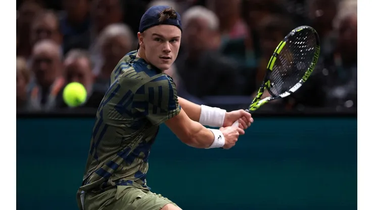 Rune se metió en el Top 10 después de bajar a cinco tenistas de dicha categoría en el Masters 1000 de París.