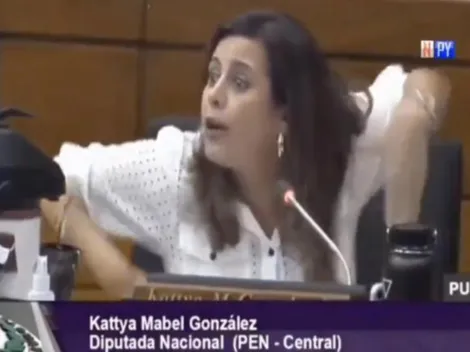 Diputada paraguaya cantó y bailó "Te Felicito" de Shakira en hemiciclo