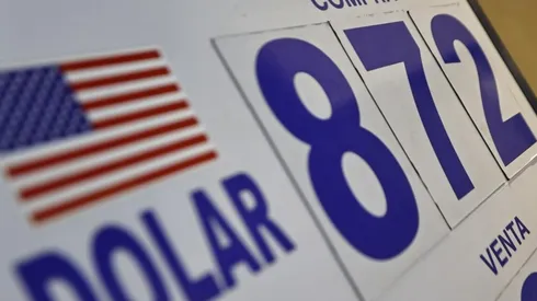 ¿A cómo está el dólar hoy miércoles 26 de octubre en Chile?