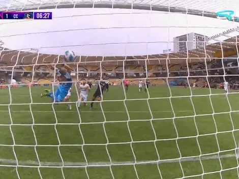 ¡Gato goleador! Juan Martín Lucero pone en ventaja a Colo Colo