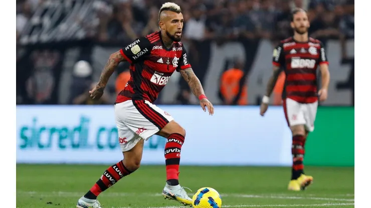 Arturo Vidal se encomienda a un milagro para estar en la final de Copa Libertadores