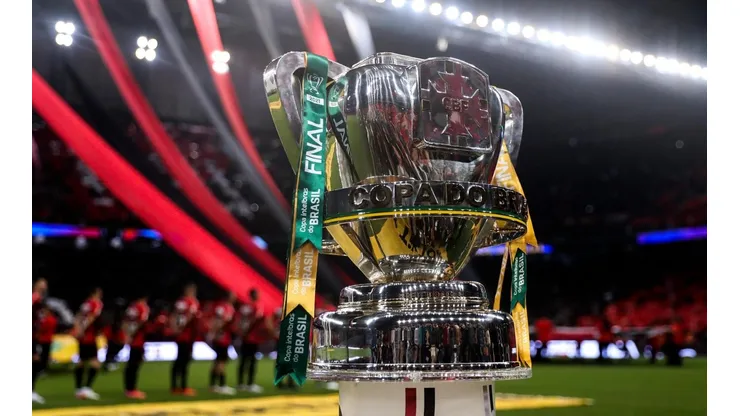 Además del honor, la Copa de Brasil entrega un gran monto de dinero al campeón.