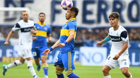 Boca venció a Gimnasia y trepó a la punta en Argentina