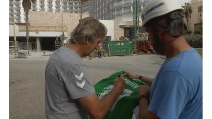 Pellegrini se robó las miradas en un tranquilo paseo del Betis por Cádiz antes de enfrentar al equipo de Tomás Alarcón.