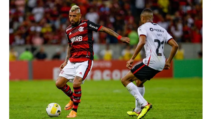 Arturo Vidal quiere ser rey de América con el Fla.