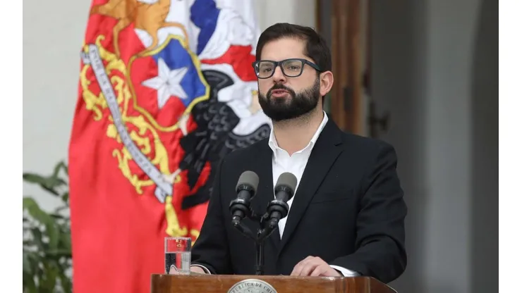Boric manda a subsecretario Monsalve a "constatar daños" en Puente Alto tras hechos de violencia