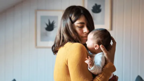 Permiso postnatal de emergencia