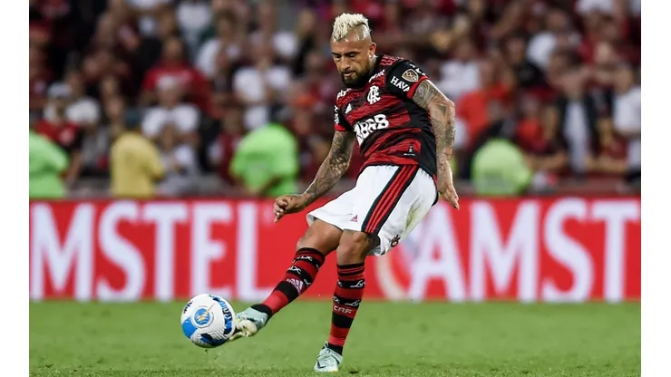 Arturo Vidal y el Flamengo quieren dar el primer golpe en la Copa do Brasil