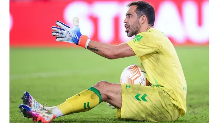 Claudio Bravo tuvo una gran presentación en la visita del Betis a la Roma