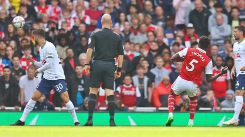 Tremenda definición de Thomas Partey en el Derby de Londres