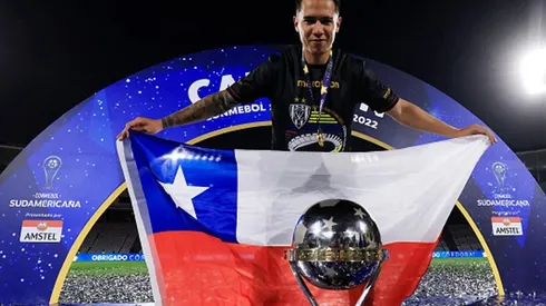Matías Fernández campeón de Copa Sudamericana 2022: el sexto chileno en la gloria continental desde el extranjero.