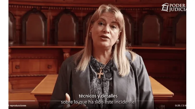 La vocera Ángela Vivanco anunció la presentación de una denuncia por los ciberataques.