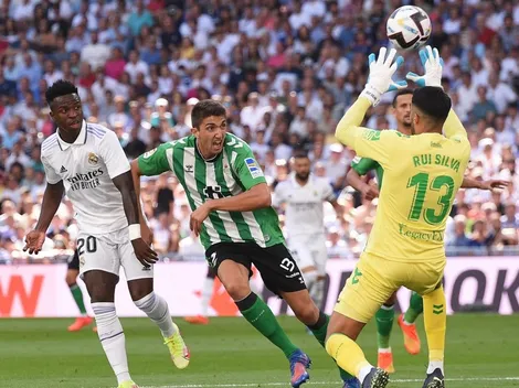 Rui Silva, portero del Betis, se planta en competencia con Bravo