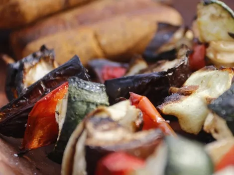 18 de septiembre | ¿Cómo hacer un asado vegano y qué verduras puedo poner en la parilla?