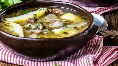 ¿Cómo hacer el Ajiaco chileno?