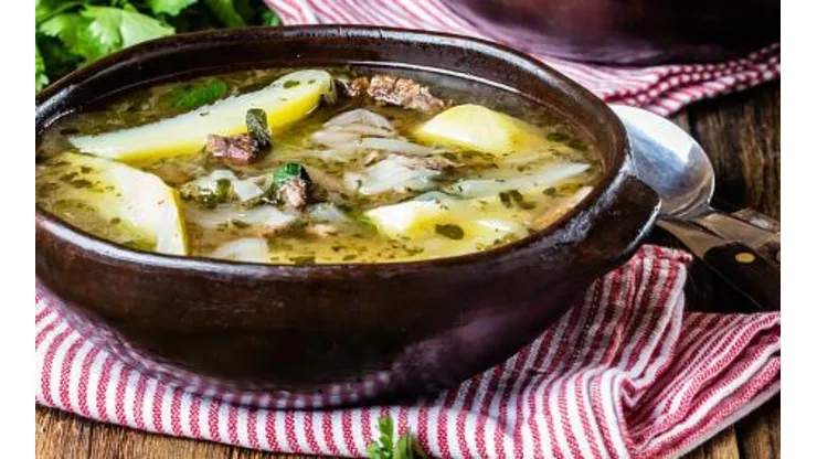 ¿Cómo hacer el Ajiaco chileno?