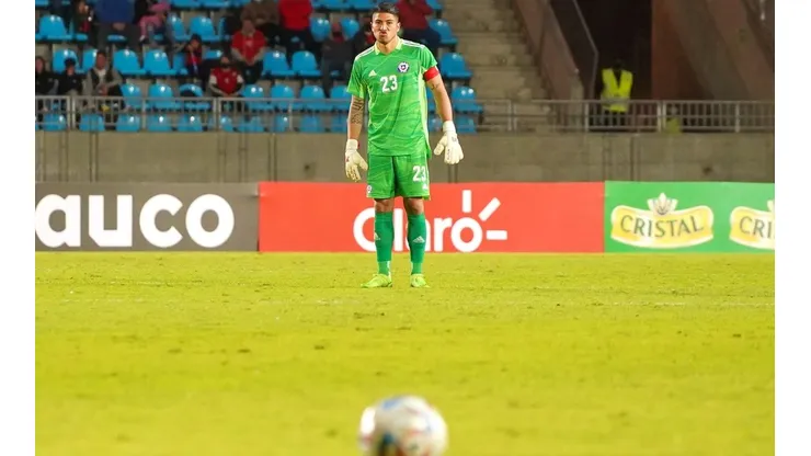 Brayan Cortés disputará la titularidad de la selección chilena con Gabriel Arias
