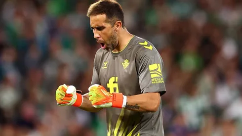 Claudio Bravo es titular nuevamente en el Betis para la Europa League