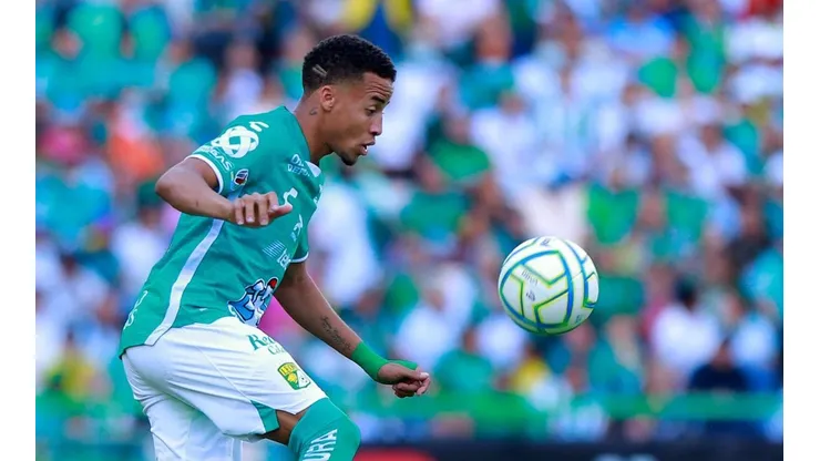 Byron Castillo sigue siendo investigado por la FIFA