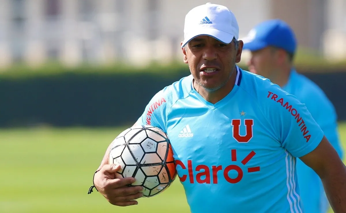 El nieto de Cristián Castañeda espera por los azules.