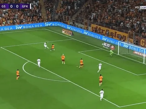 Otro más: Sagal marca golazo ante Galatasaray