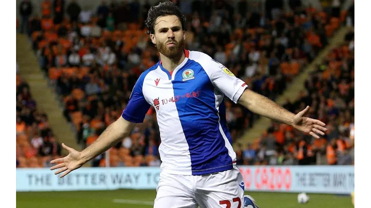 Brereton Díaz vuelve a marcar con la camiseta del Blackburn Rovers.