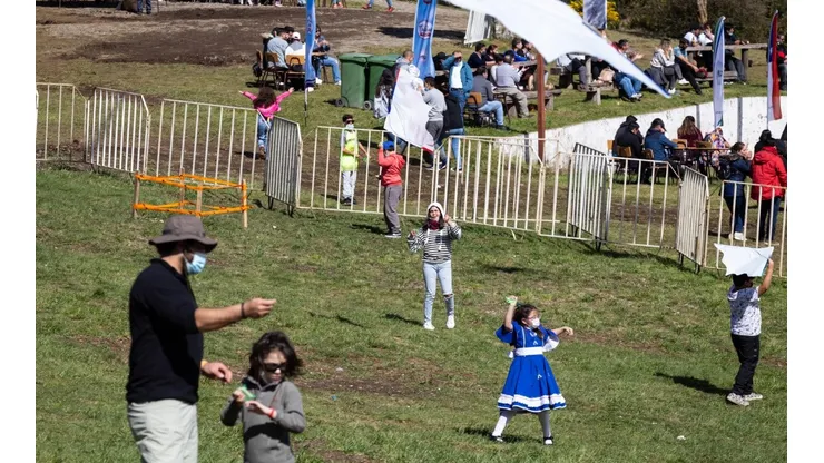 ¿Qué días son feriados en septiembre y cuántos son?