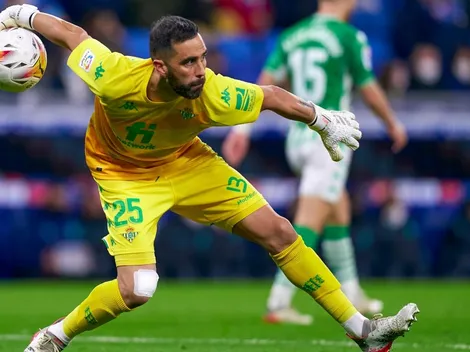 Oficial: Claudio Bravo es inscrito y pone fin a su teleserie con Betis