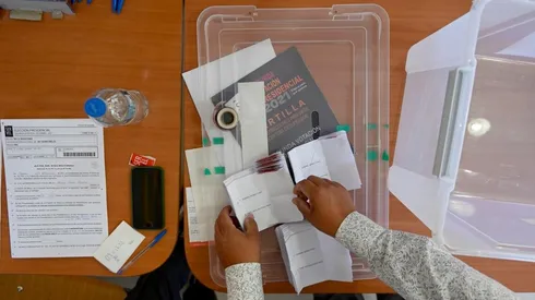 ¿Si me ofrezco voluntario como vocal de mesa me pagan igual?