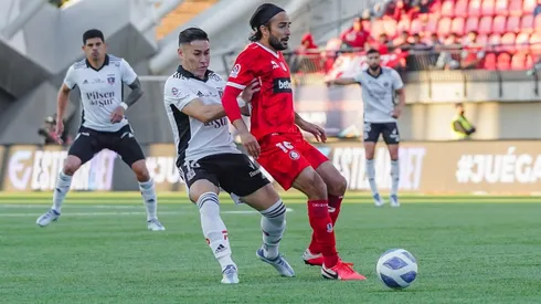 Colo Colo y Unión La Calera en el Nicolás Chahuán Nazar por el Campeonato Nacional.