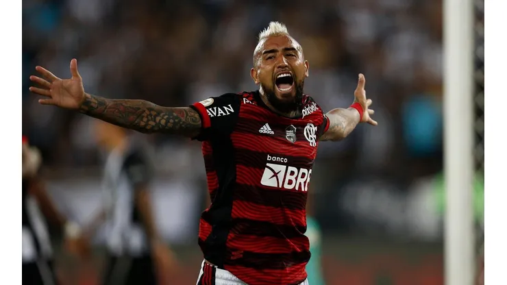 Arturo Vidal celebra su gol frente al Botafogo