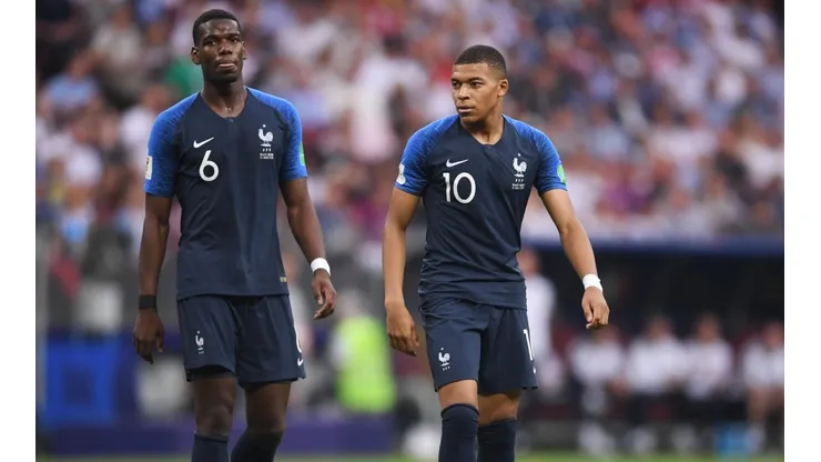 Paul Pogba y Kylian Mbappé en la selección de Francia